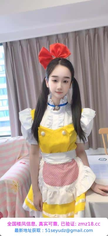 上城制服长腿嫩妹