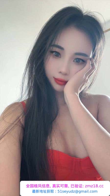 酥胸骚浪御姐