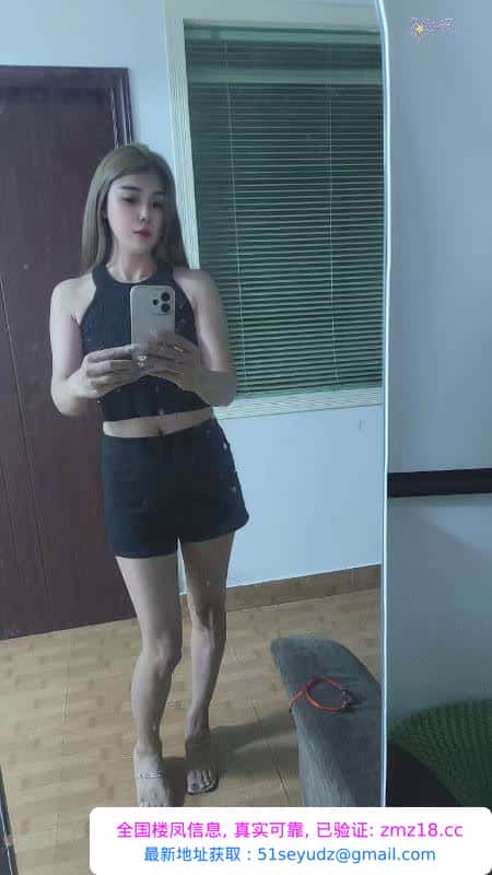 惠城舌吻小贝