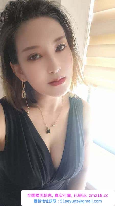 身材性感美女