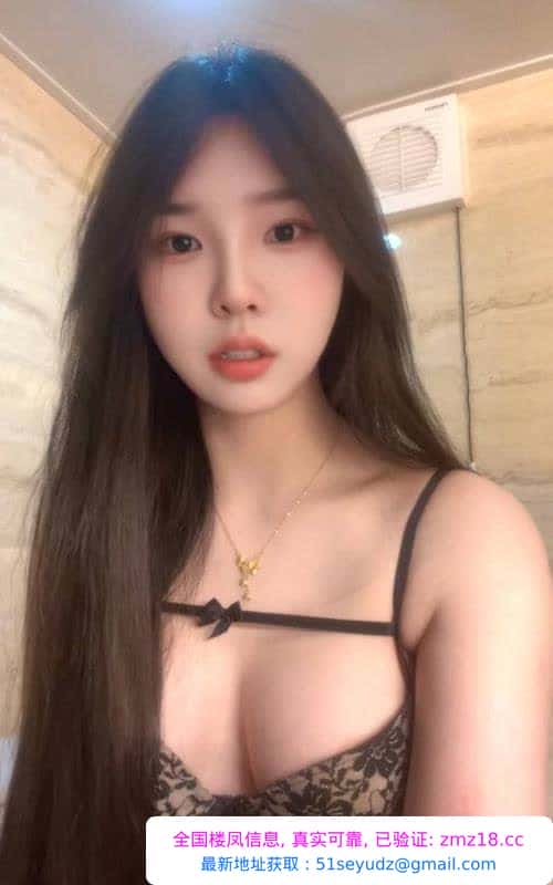 东郊后入大长腿一线天