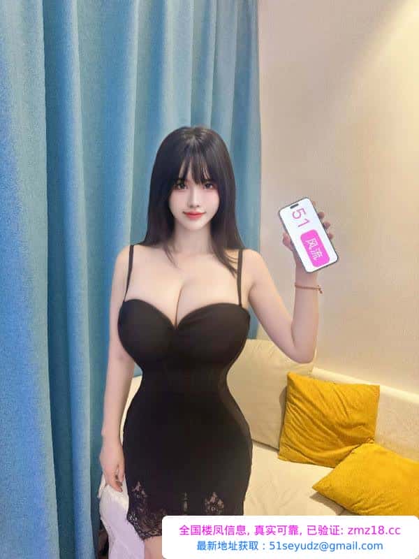 巨乳高颜反差兔兔