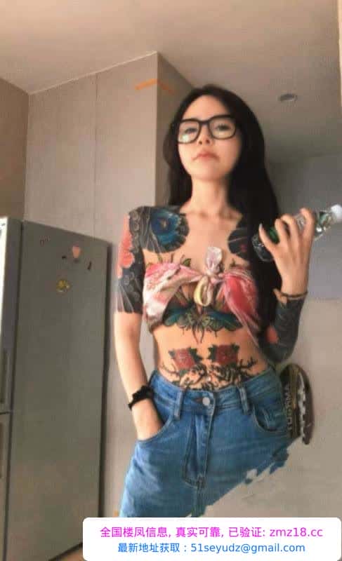 纹身猫猫