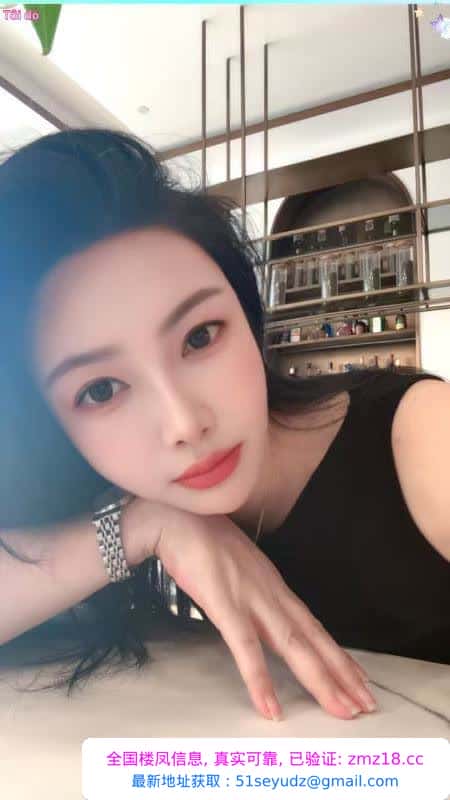 风骚嫩妹