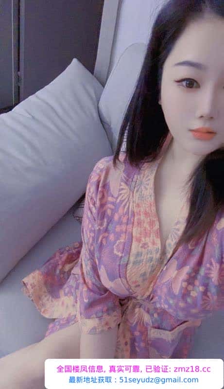 大奶阿紫榨汁机