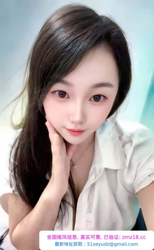 上城爆乳娃娃脸骚货