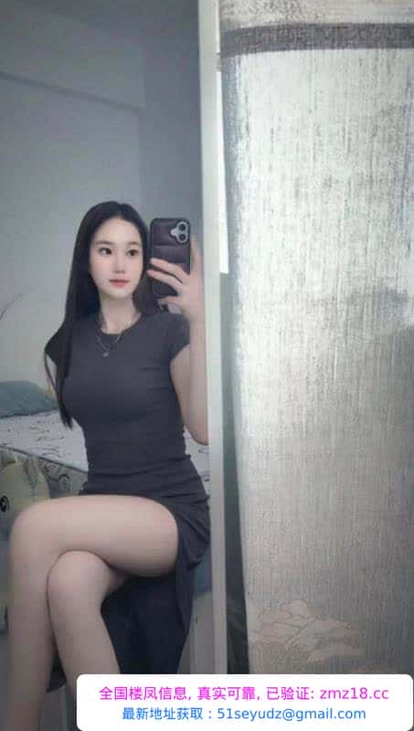 性感胸大身材好