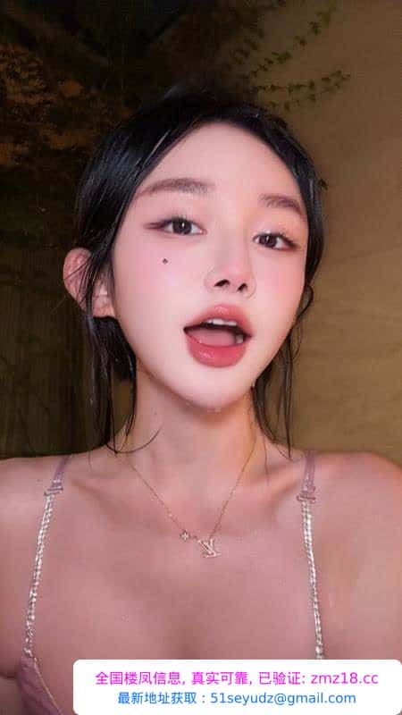 朝阳爆乳小湿姐