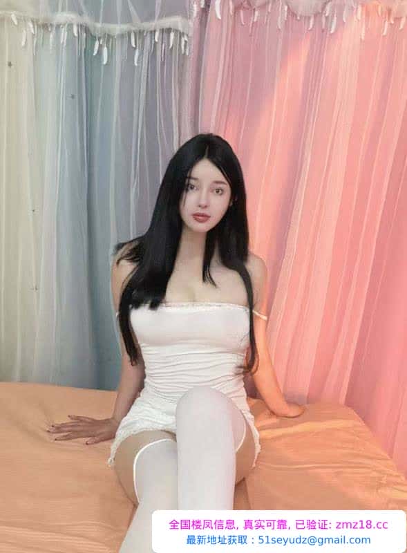 性感大奶翘臀妹子