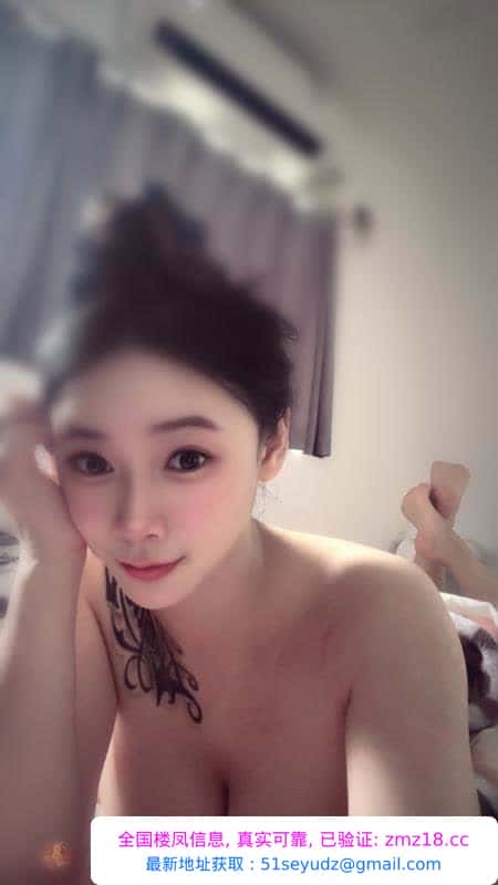 惠城舌吻反差靓御姐