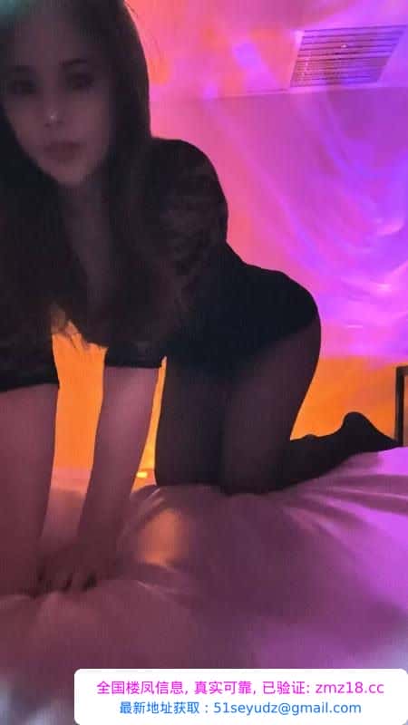 翘臀小蛮腰善意老师