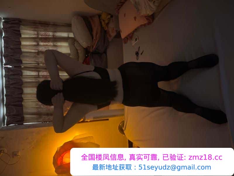 豪乳肥臀少妇