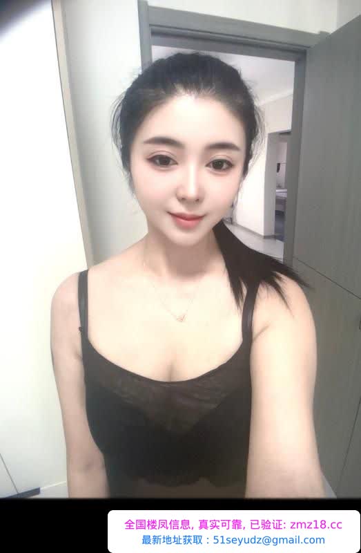 哈西慕晴兼职平面模特