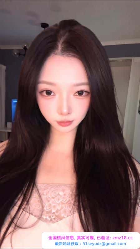 高挑长腿Helen