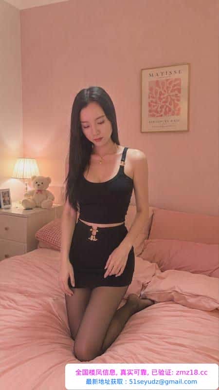 丰乳细腰水床泡泡浴