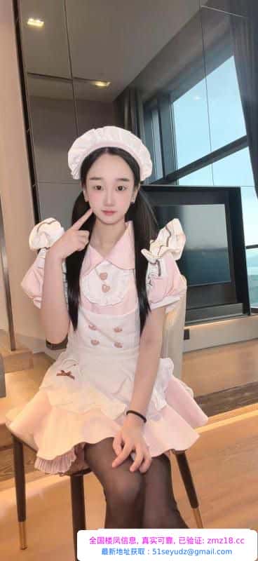 上城制服长腿妹妹