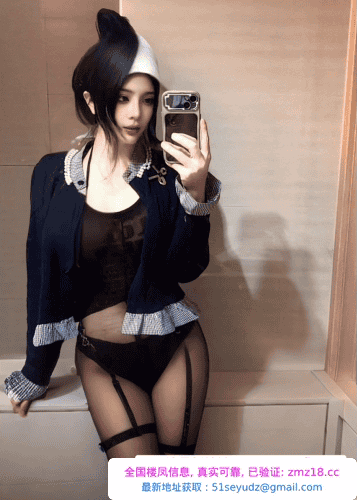 身材棒棒的美女老师