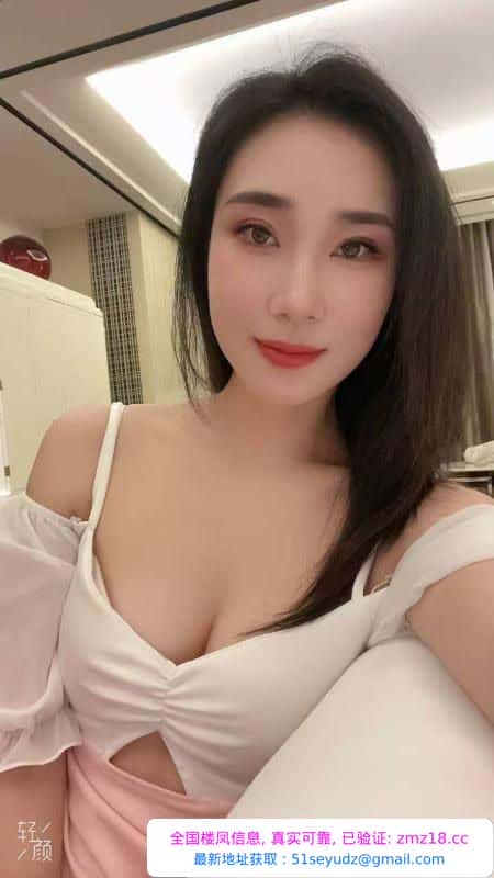 丰满迷人美少妇