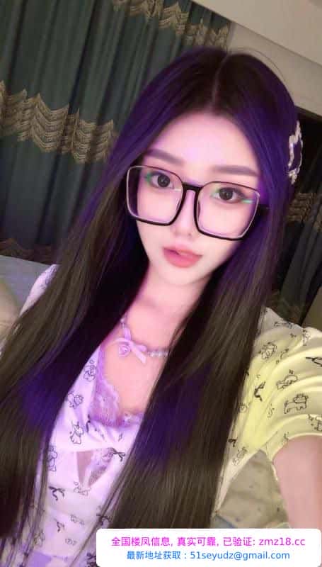 性感诱惑小女友