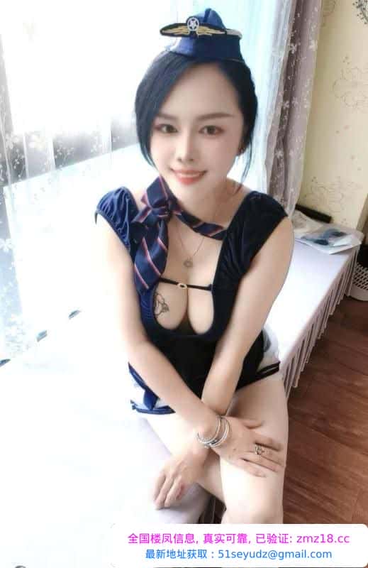临平风骚吃鸡母狗