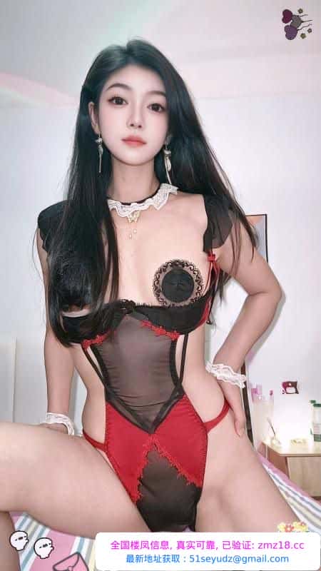 上城长腿制服女王CC