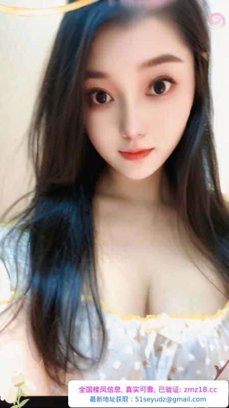 西湖巨乳娃娃脸盼盼