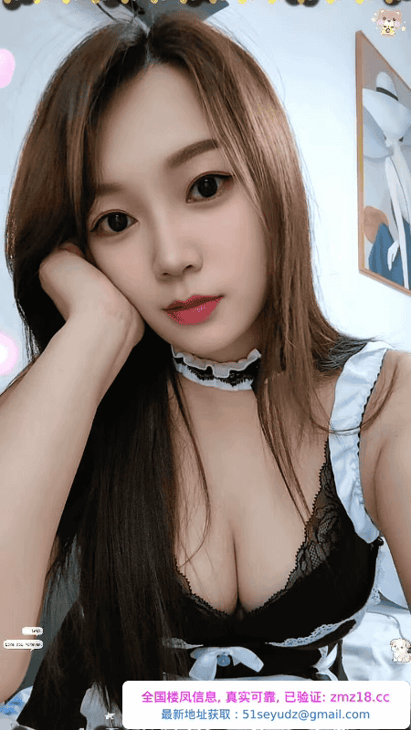 服务系舌吻少妇