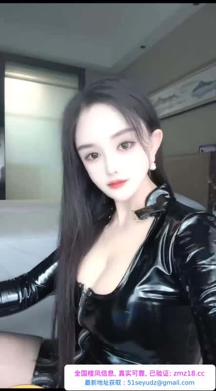 大胸御姐
